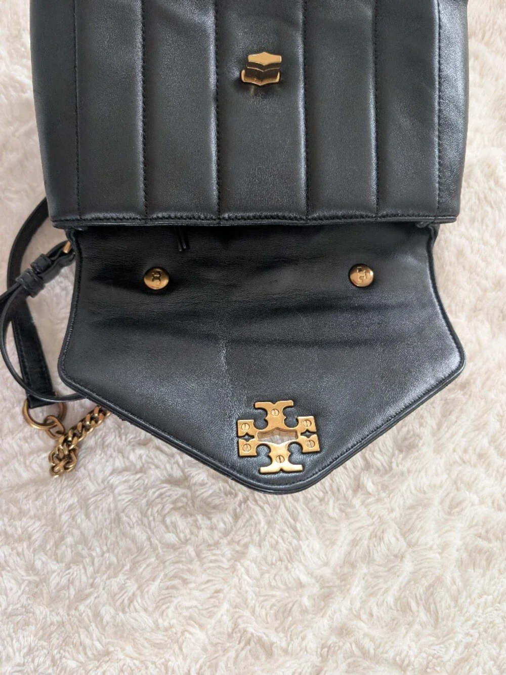 Tory Burch Small Kira Quilted Satchel - Black